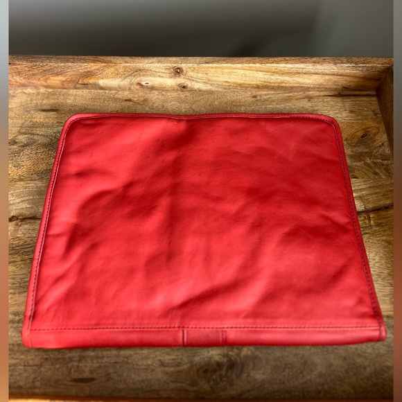 ASOS Woven Leather Clutch Bag in Red - Picture 4 of 8